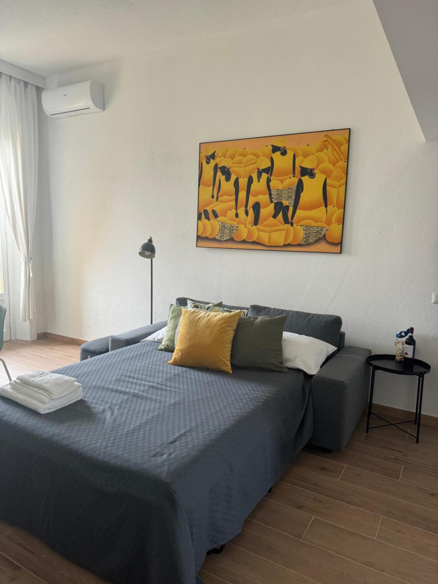 New Apartment With Balcony, Isola Bosco Verticale Mailand Exterior foto